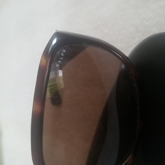 Ralph lauren sunglasses - Picture 5 of 5